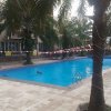 Отель Best Price 2BR Mutiara Bekasi Apartment, фото 17