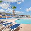 Отель Days Inn by Wyndham Baytown Garth Road I10 East, фото 20