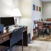 Отель Comfort Inn & Suites Lenoir Hwy 321 Northern Foothills, фото 27