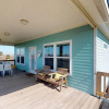 Отель Gone Coastal 3 Bedrooms 2 Bathrooms Home, фото 20