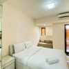 Отель Fancy And Nice Studio At Tamansari Sudirman Apartment, фото 3