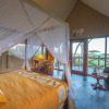 Отель Lake Ndutu Luxury Tented Lodge, фото 3