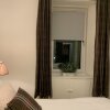 Отель Immaculate 1 Bed Apartment In Glasgow Denniston, фото 3