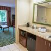 Отель Hampton Inn & Suites Berkshires-Lenox, фото 23