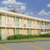 Отель Americas Best Value Inn & Suites - Memphis Graceland, фото 1