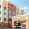 Отель Comfort Suites East, фото 1