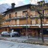 Отель PETITE MAISON a 50 passi dalla funivia !!! в Курмайоре