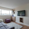 Отель Modern 2 Bedroom Apartment, Wandsworth Town, фото 3