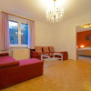 Отель Spacious 2 bedroom apartment Zell-am-See town center, фото 1