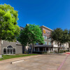 Отель La Quinta Inn & Suites by Wyndham Rockwall, фото 1