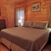 Отель Limerick Lodge 3 Bedrooms 3.5 Bathrooms Cabin, фото 3