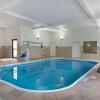 Отель Comfort Suites Auburn near I-69, фото 15
