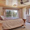 Отель 2098-cove Lakefront Chalet 4 Bedroom Home by RedAwning, фото 4