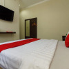 Отель RedDoorz @ Jalan Gunung Merapi, фото 5