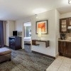 Отель Staybridge Suites Davenport, an IHG Hotel, фото 3