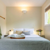 Отель Barefoot Villas Room 5 Eagle, фото 1