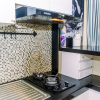 Отель Comfort And Warm Studio At Serpong Greenview Apartment, фото 12