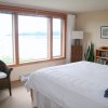 Отель Quadra Island Harbour House B&B, фото 2