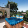 Отель Beautiful Home in Liznjan With Jacuzzi, Wifi and Outdoor Swimming Pool, фото 8