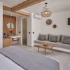 Отель IONIC Suites, фото 10