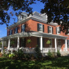 Отель Walnut Lawn Bed and Breakfast, фото 1