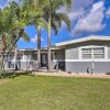 Отель Modern Seminole Home w/ Patio, 3 Mi to Beach!, фото 1