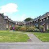 Отель Dingle Courtyard Cottages 2 Bed Sleeps 4, фото 26