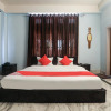 Отель OYO 17077 Elegant Guest House, фото 12