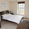 Отель 2 Bedroom Nestled between Battersea & Clapham в Лондоне