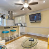 Отель Chic Richmond Apartment w/ Private Deck and Patio!, фото 3