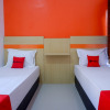 Отель RedDoorz Syariah near Alun Alun Kota Rembang, фото 8