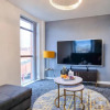 Отель Luxury Apartment Canal View Castlefield - Parking, фото 9