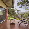 Отель The Lazy River Cottage by cosmicstays, фото 10