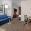 Отель Holiday Inn Express & Suites Interstate 90, an IHG Hotel, фото 33