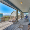 Отель Crystal Beach Stilt House w/ Deck, Steps to Gulf!, фото 21