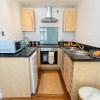 Отель Sleek, Modern and Centrally Located 1bedroom flat with Free WiFi, фото 3