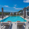 Отель Luxurious Villa Mare - With 150m Pool, фото 1