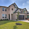 Отель Houston Home w/ Private Yard - 16 Mi to Dtwn, фото 15