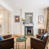 Отель Charming 3BR Home in West London, 6 Guests, фото 2