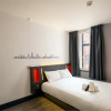 Отель easyHotel Cardiff City Centre, фото 16