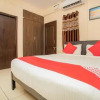 Отель OYO 7918 Home Stay near Trinity Circle, фото 4