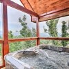 Отель Sevierville Cabin: Hot Tub, Views & Near Dollywood, фото 1