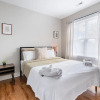 Отель Stylish Haven In Vibrant Raleigh, 5-minute Walk To Transfer Co. Food Hall 3 Bedroom Home, фото 4