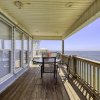 Отель Beach Music - Gorgeous And Gulf Front! Large Deck Allows You To Stargaze With The Waves Crashing Ben, фото 12