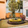 Отель Boutique Casa Jardines в Сан-Педро-Суле