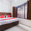 Отель OYO 62942 The L I T Hotel, фото 5