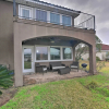 Отель Texas Gulf Home w/ Patio - 8 Mi to Kemah Boardwalk, фото 1