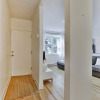 Отель Lovely 1BR - 5mins from Laurier Metro, фото 1
