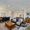 Отель Elevation Apartments, фото 3