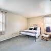 Отель Charming Vacation Rental: 15 Mi to Pittsburgh, фото 17